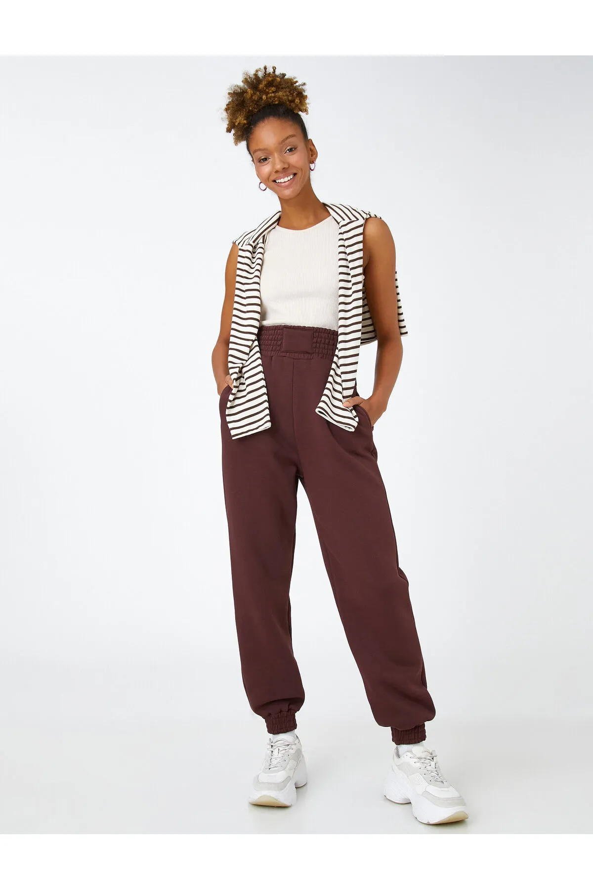 Koton  Jogger-Jogginghose mit hoher Taille und detaillierten Taschen