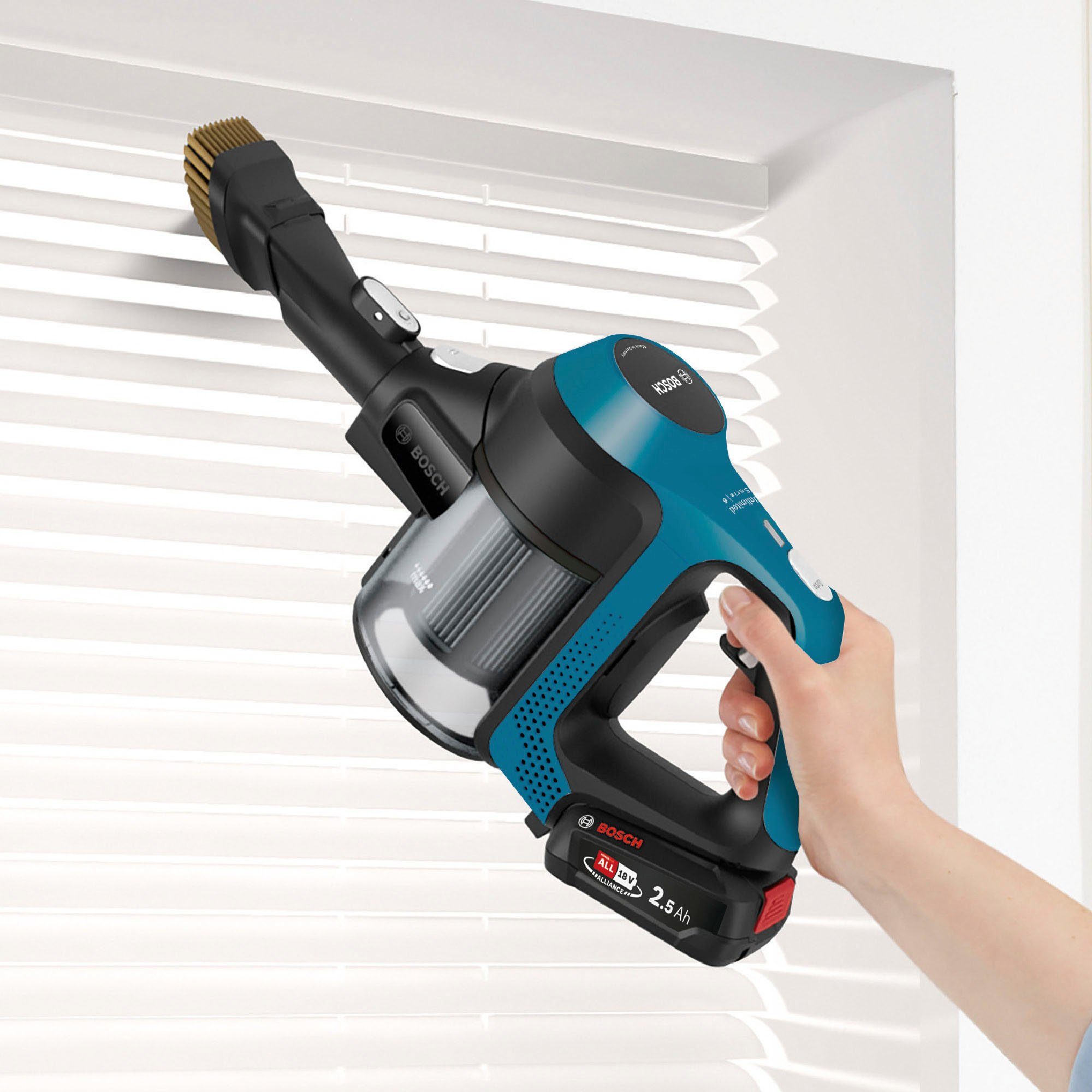 BOSCH Akku-Stielstaubsauger Unlimited Serie 6, schwarz, BKS6111P, beutellos, 18V Power for ALL Akku, inkl. Möbelpinsel
