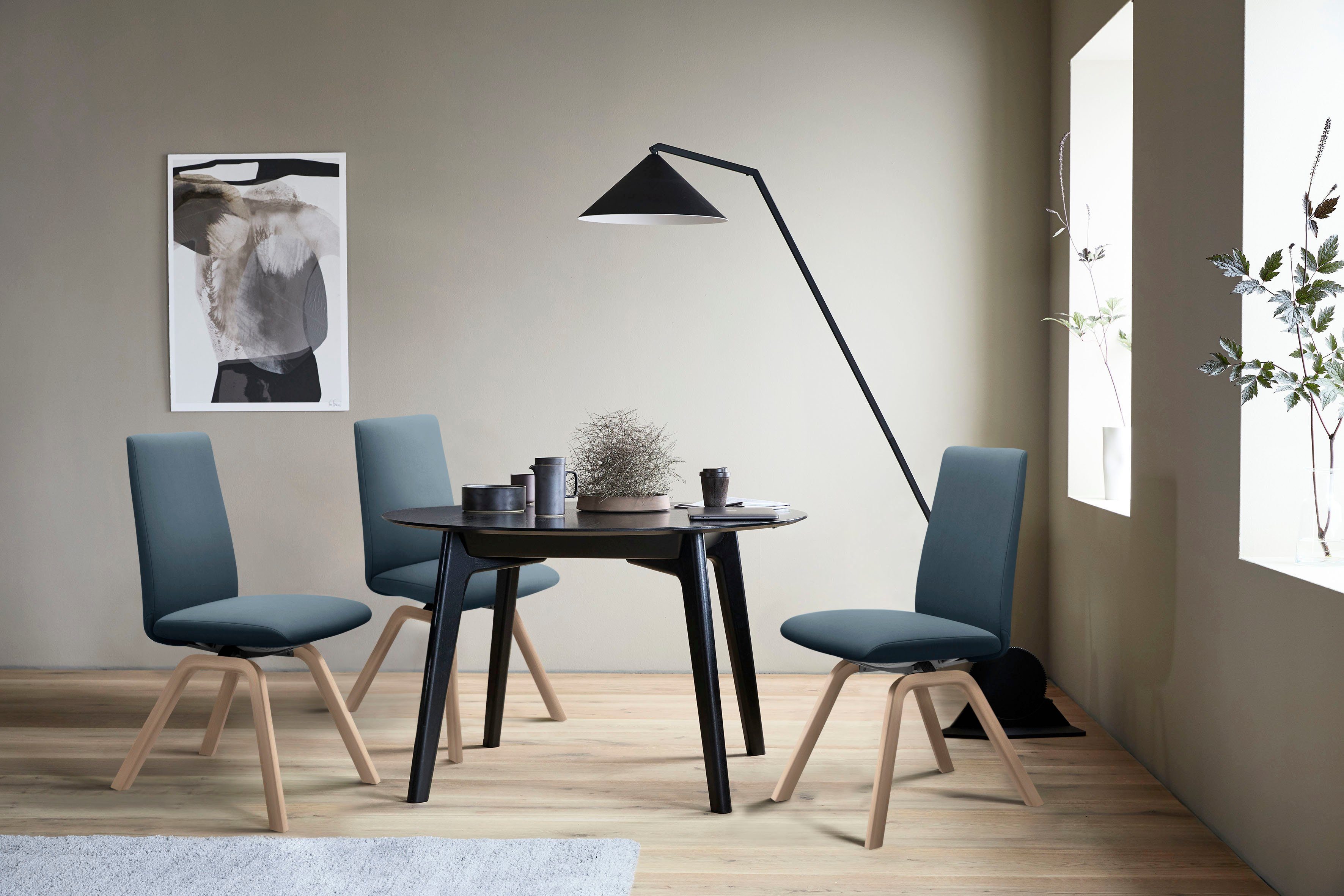 Stressless® Polsterstuhl Laurel, Low Back, Größe L, mit schräggestellten Beinen in Eiche natur