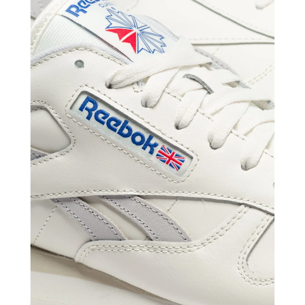 Reebok CLASSIC Leather HQ2230 / weiss