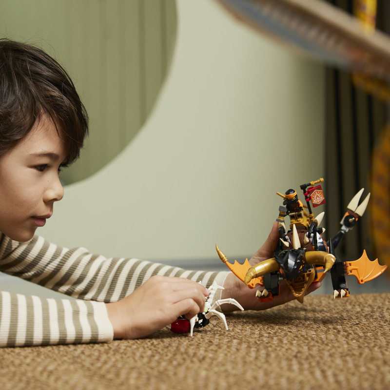 71782 Le dragon de terre de Cole – Évolution LEGO NINJAGO