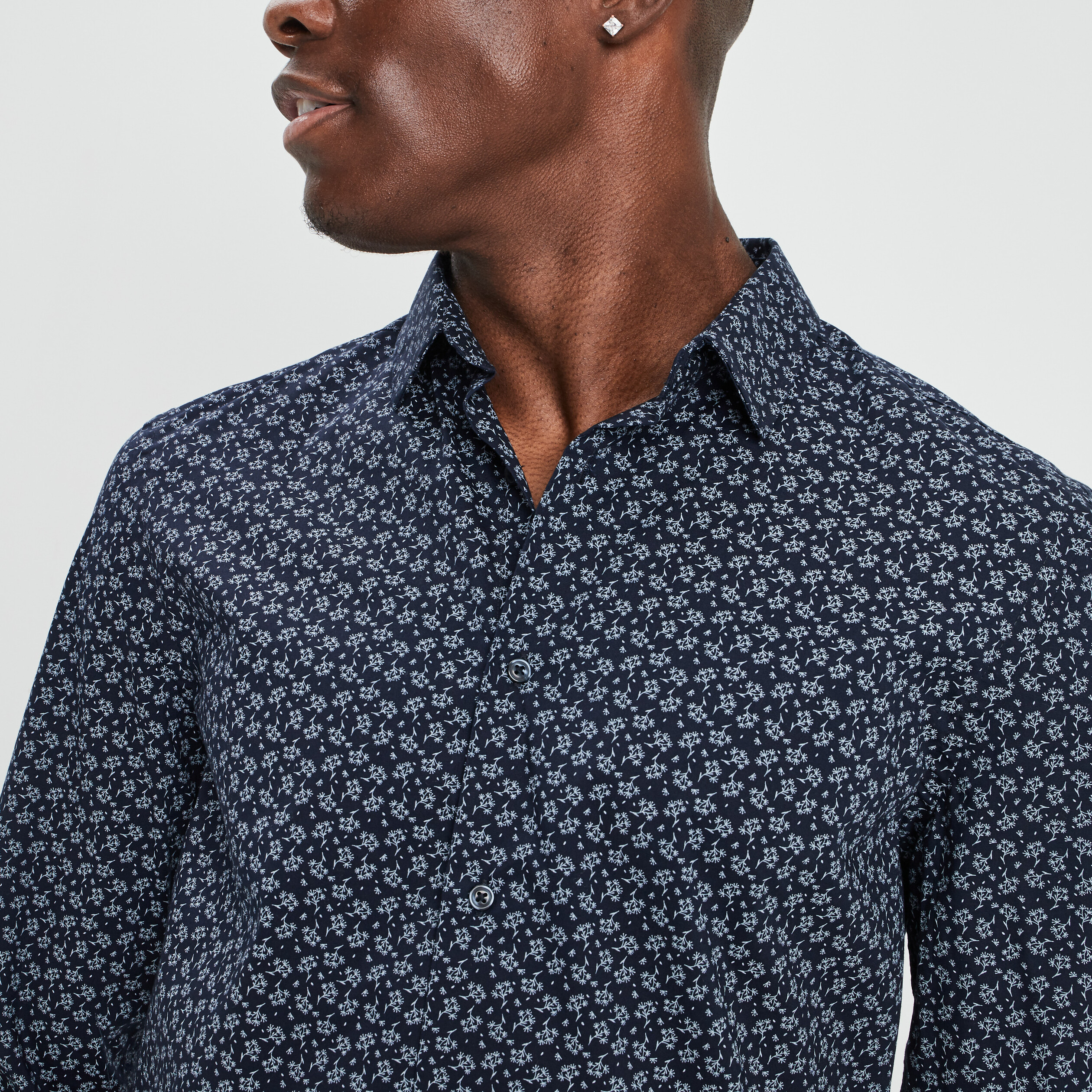 Chemise ajustée col français bleu marine homme | La Halle