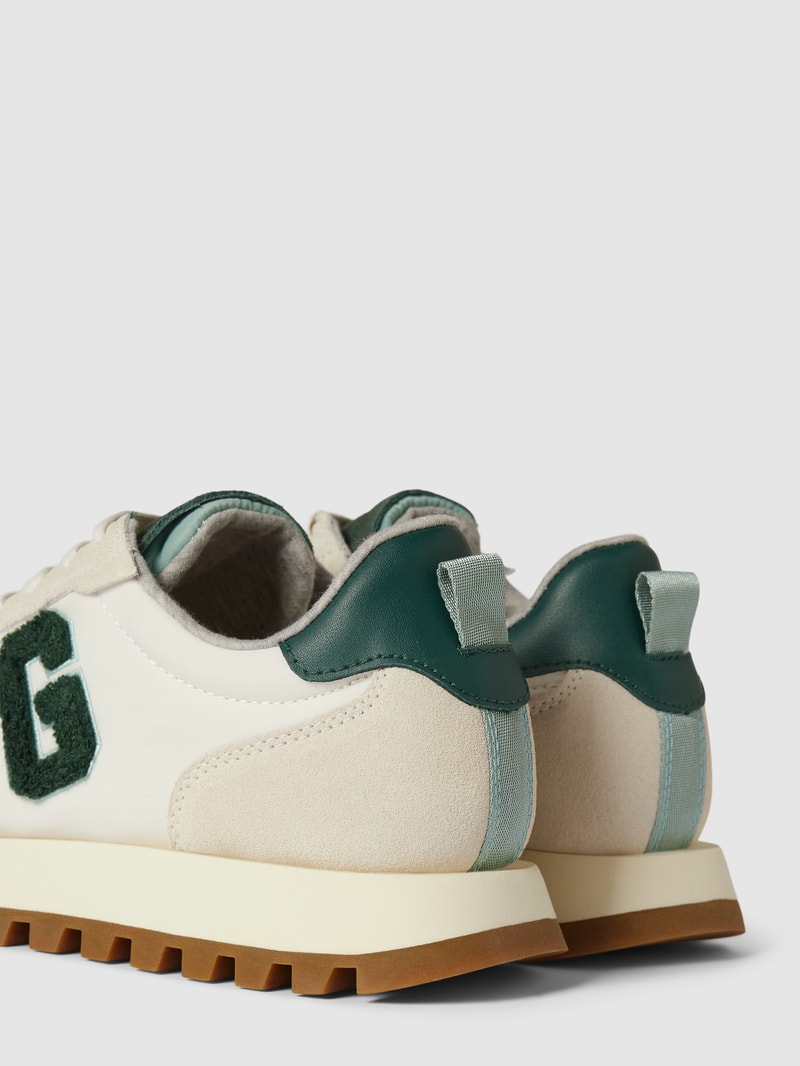 Sneaker mit Label-Details Modell 'Caffay' in offwhite