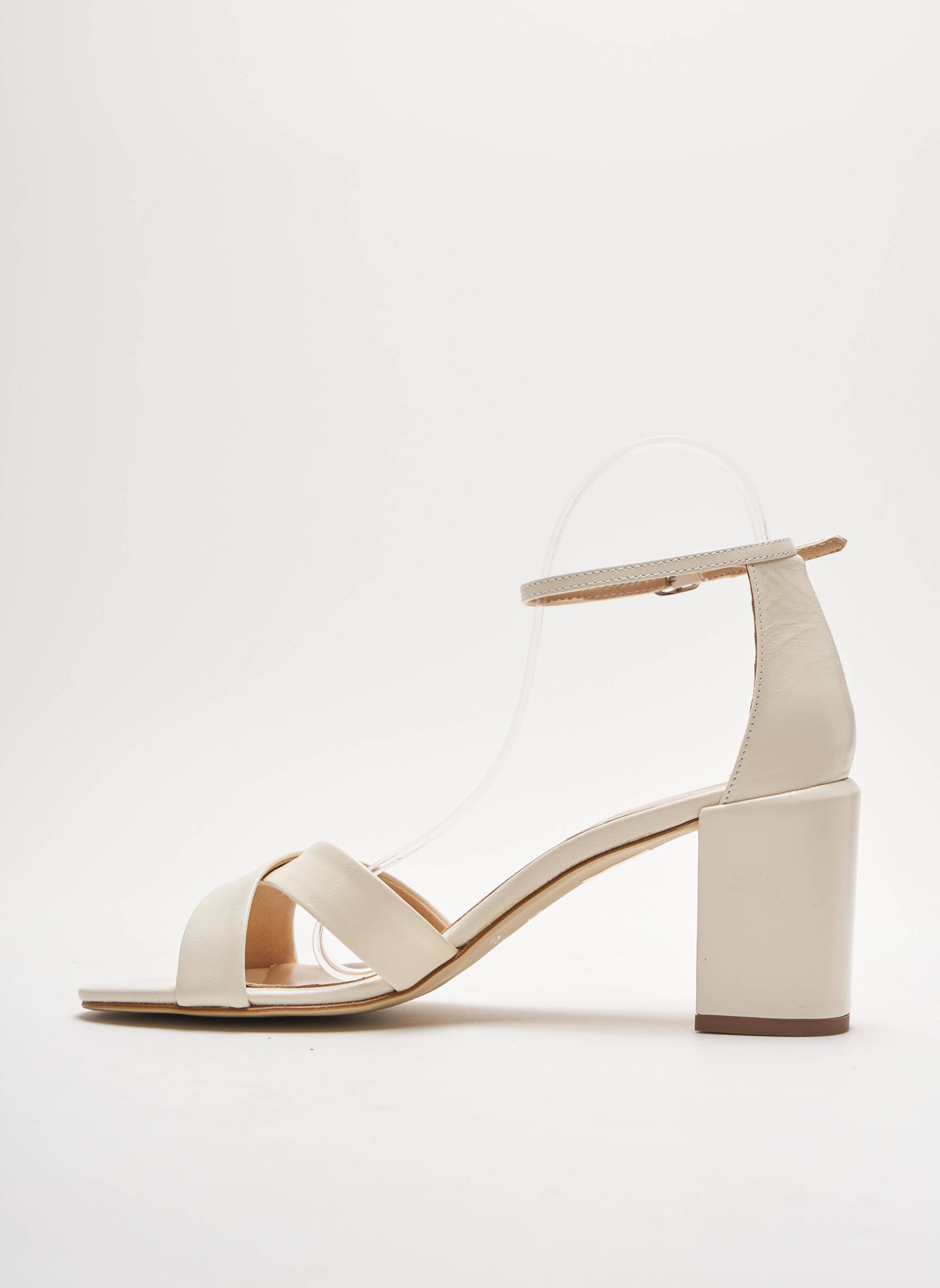 Georgia Rose Sandales Nu Pieds Femme couleur beige