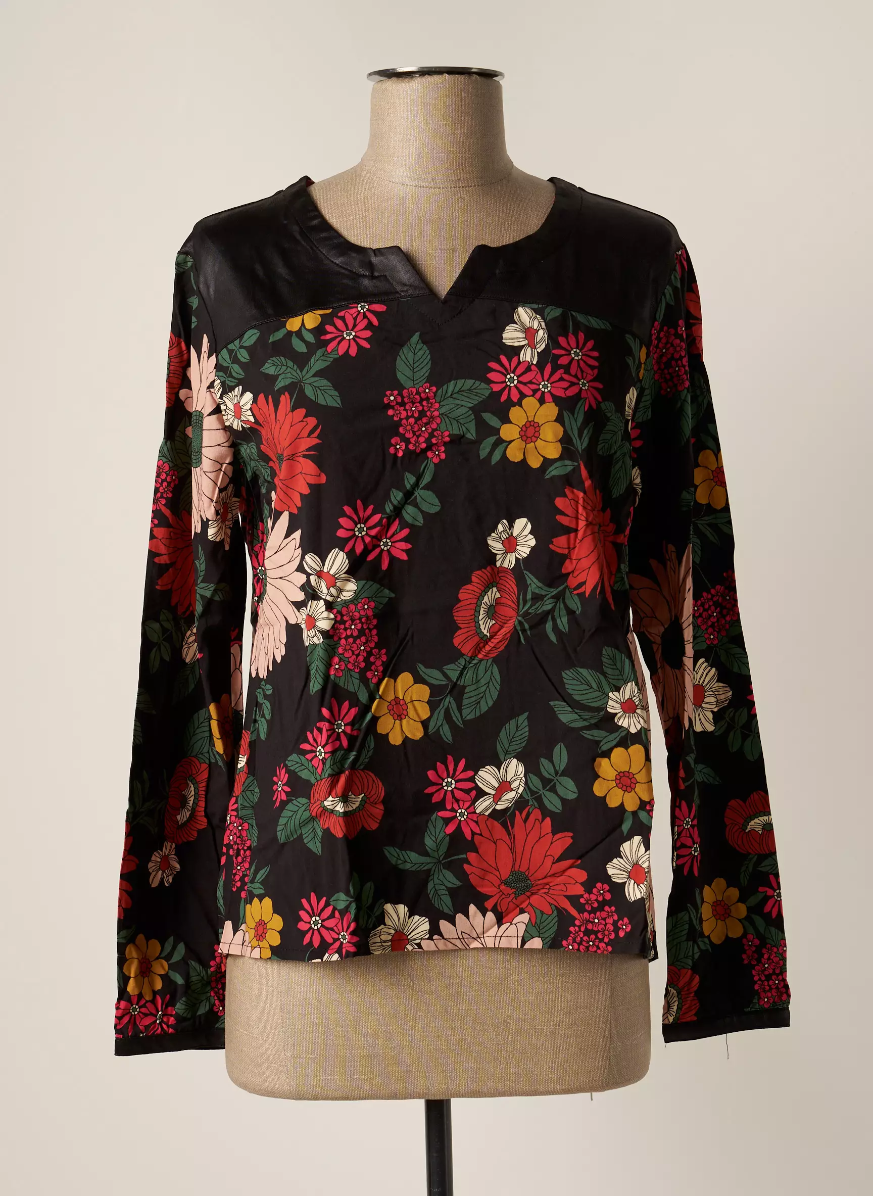 Thalassa Blouses Femme couleur noir