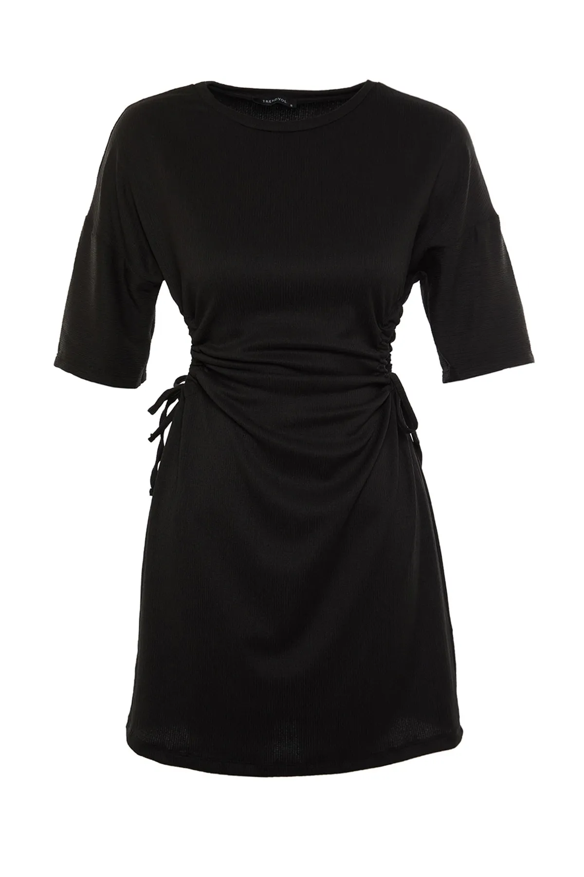 Trendyol Collection  Schwarzes Mini-Bleistiftkleid aus Strick mit Wickeltaille, Cut-Outs und Raffungen TWOSS22EL2082