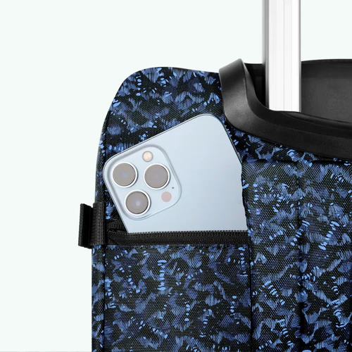Small Askim blue 2-wheel soft suitcase