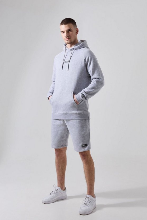 Tall Man Active Trainingshoodie und Shorts