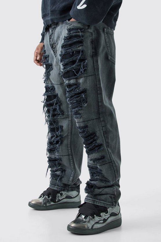 Plus gerade Jeans mit extremen Rissen und ausgefranstem Saum