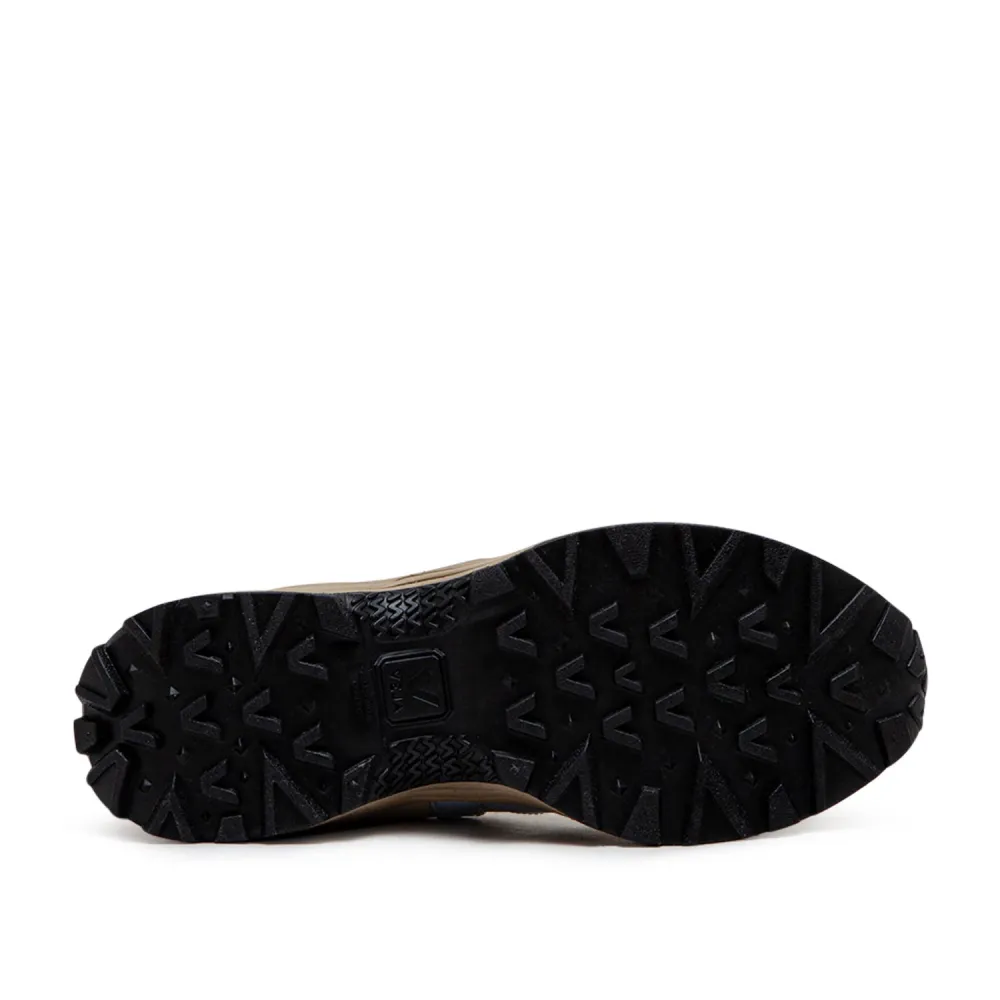 VEJA Venturi Suede VC0303543A / weiss