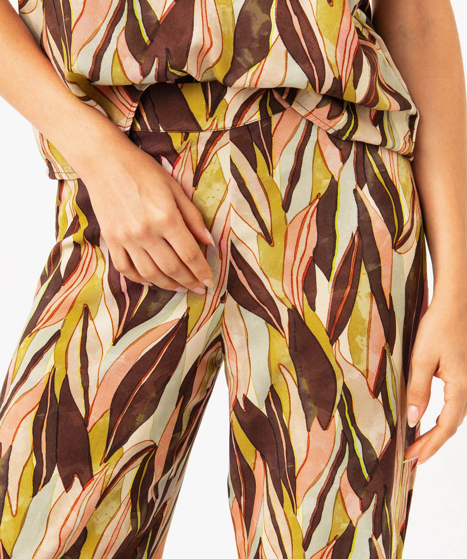 Pantalon fluide à motif feuillage femme imprime | GEMO