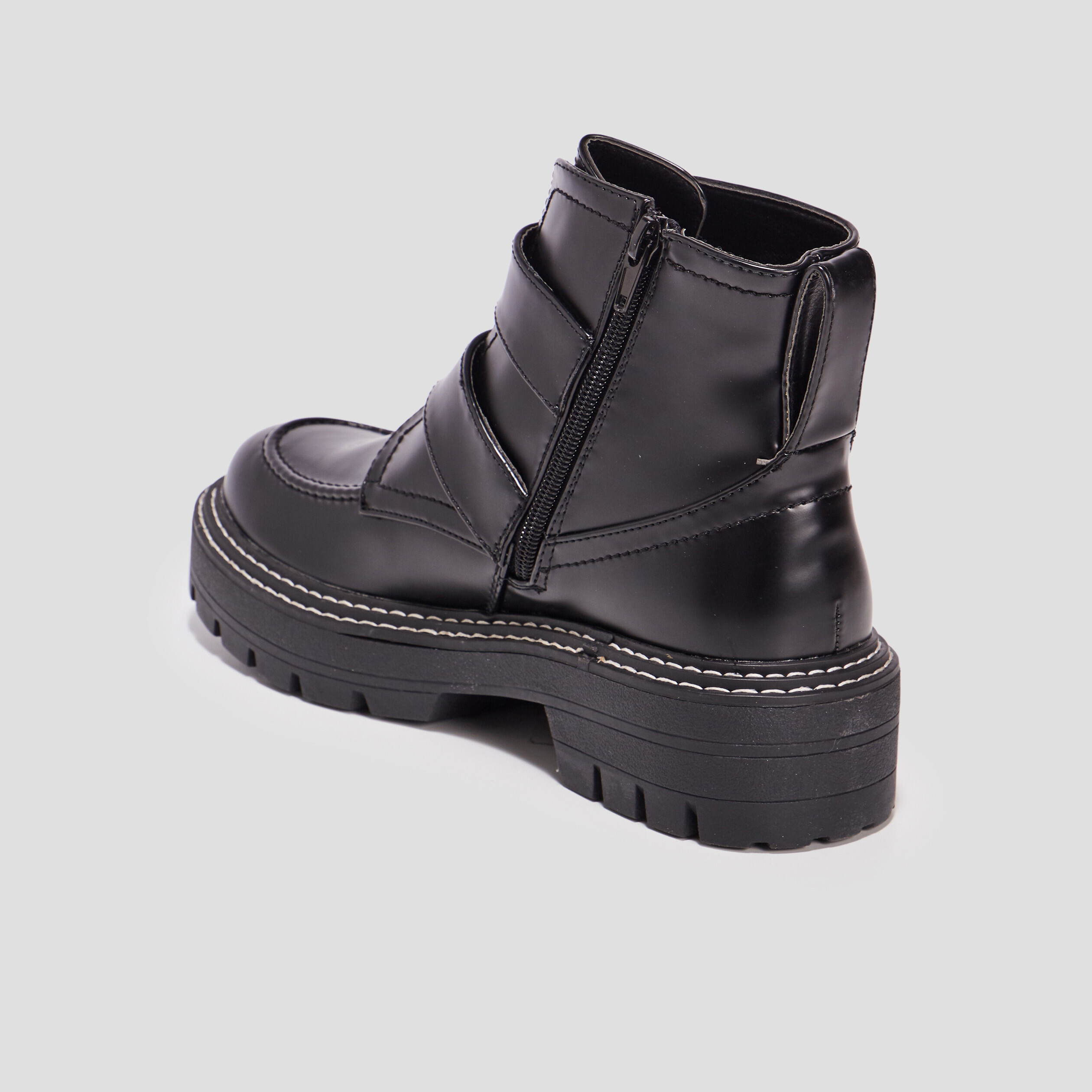Bottines crantées avec boucles noir femme | La Halle