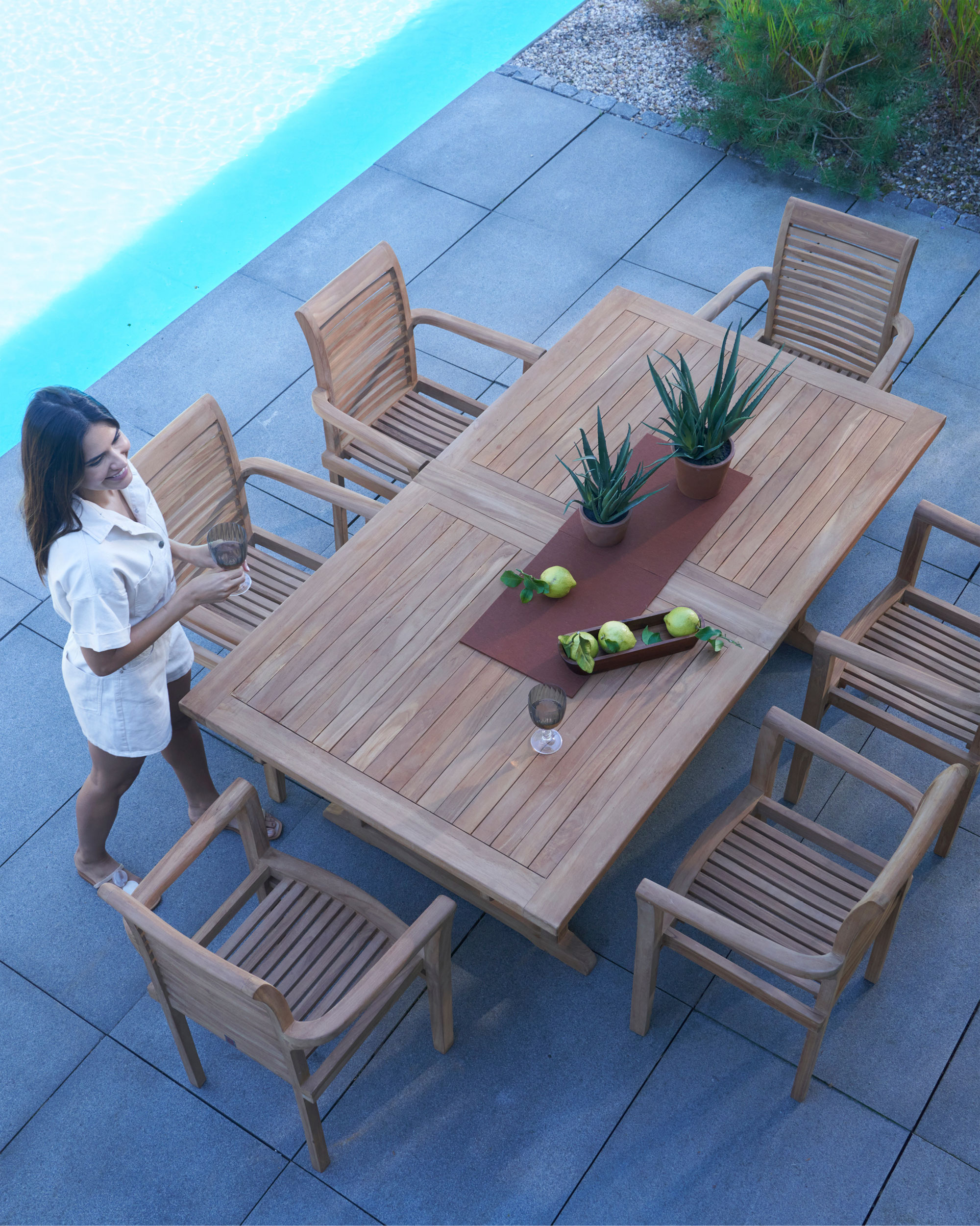 OUTDOORAusziehtisch Teak Garten