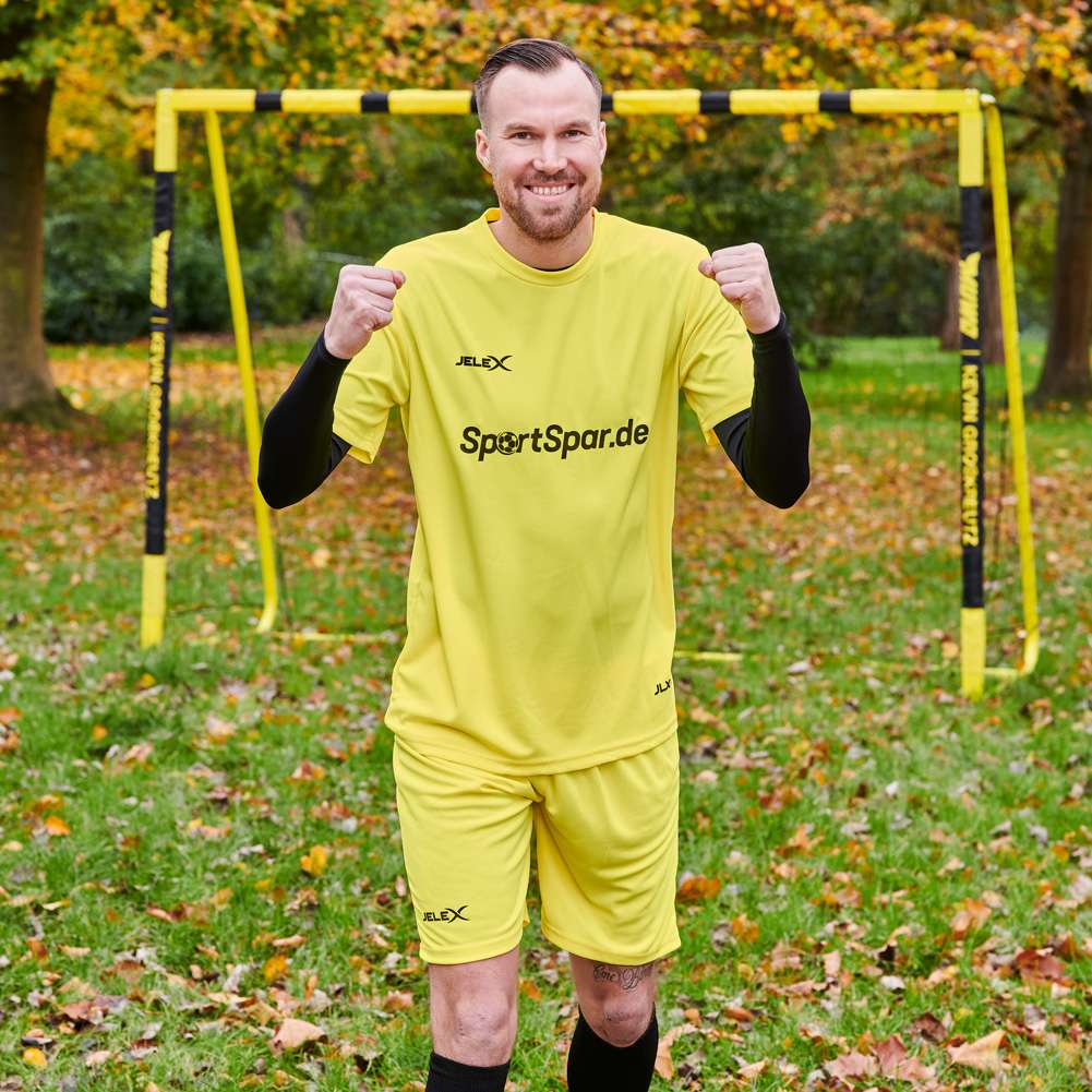 MUWO x Kevin Großkreutz Fußballtor aus Stahl 3 x 2 m