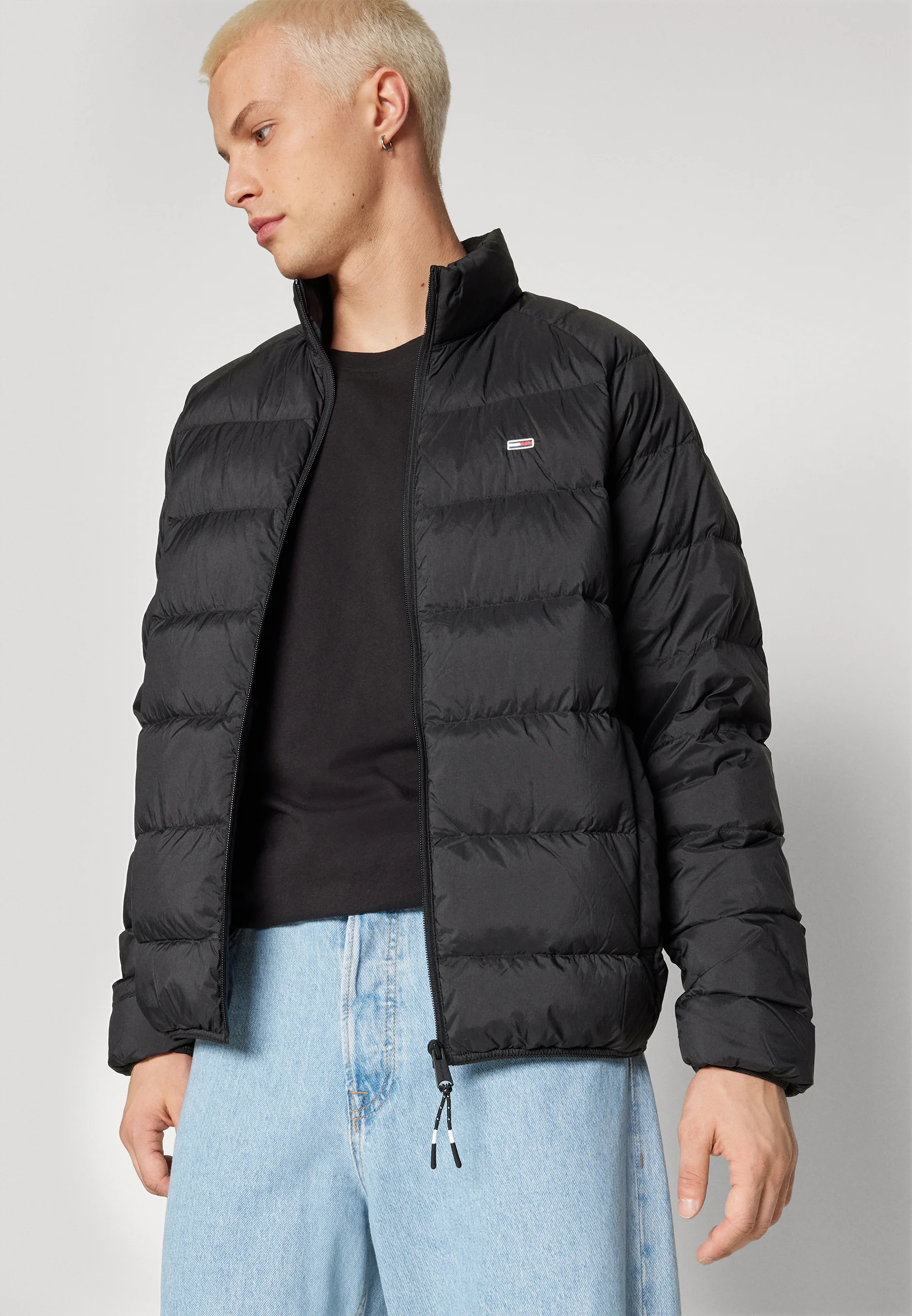 Chaqueta esencial Tommy Jeans - Chaqueta de plumas