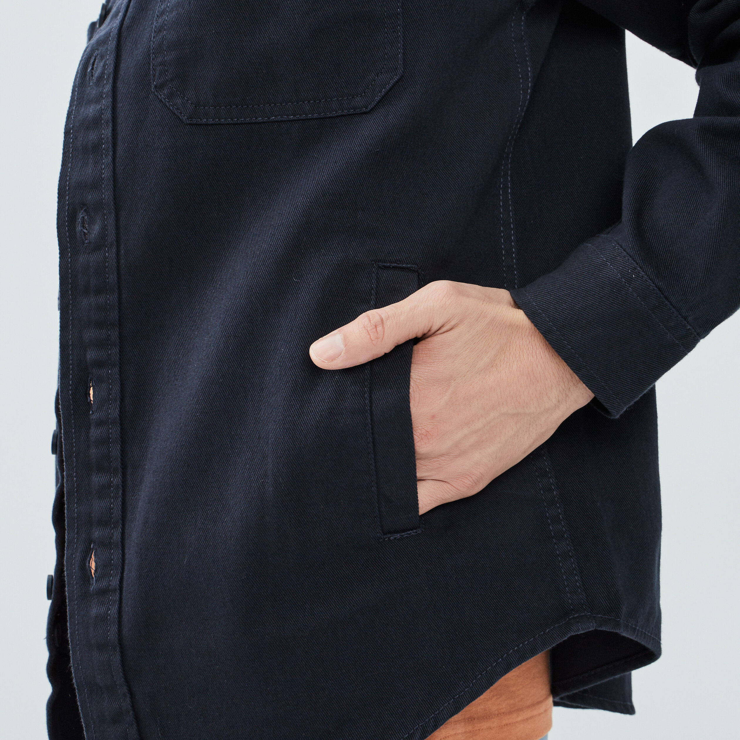 Chemise avec deux poches plaquées bleu marine homme | La Halle