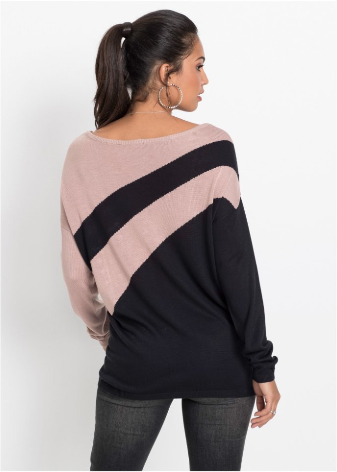 Oversize-Pullover mit Applikation