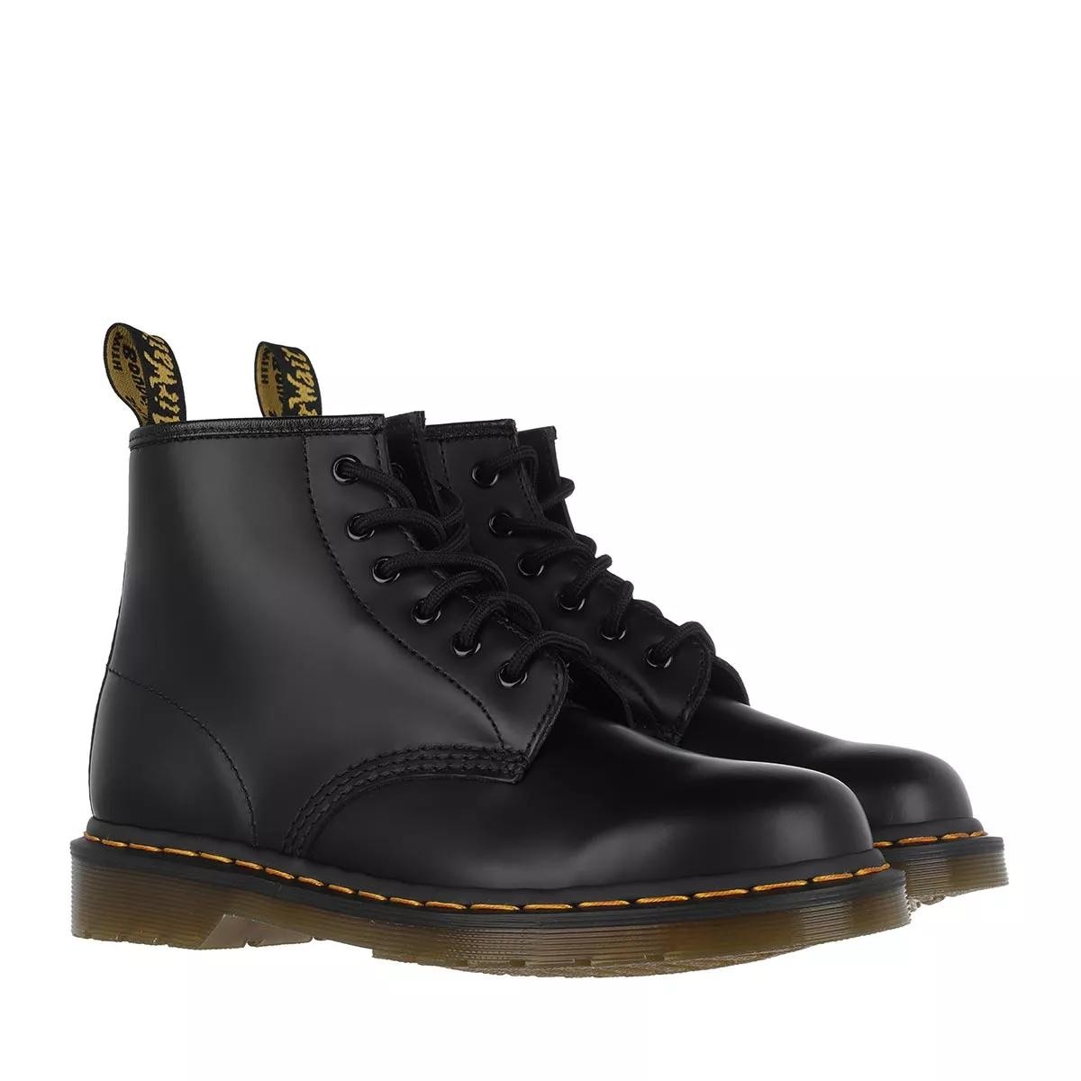 DR. MARTENS Winterstiefel schwarz Boots