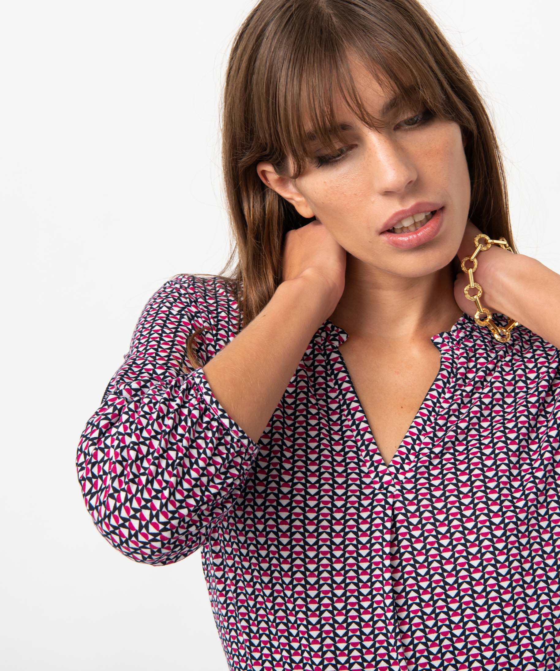 Tee-shirt femme à manches 3/4 avec décolleté en V imprime | GEMO