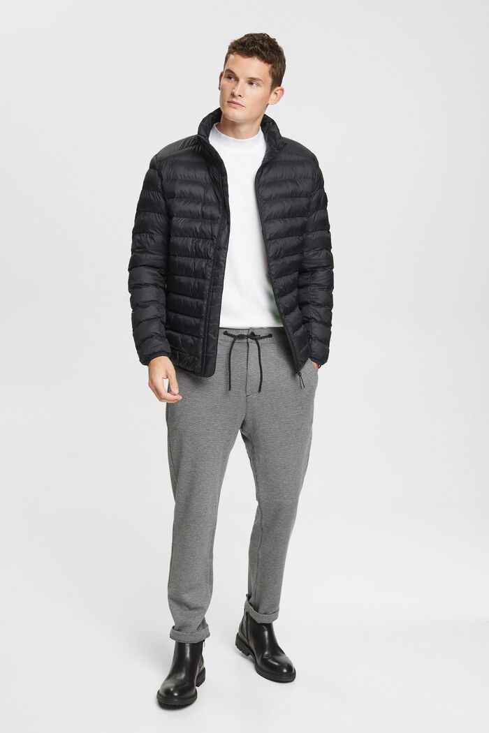 Steppjacke mit hohem Kragen