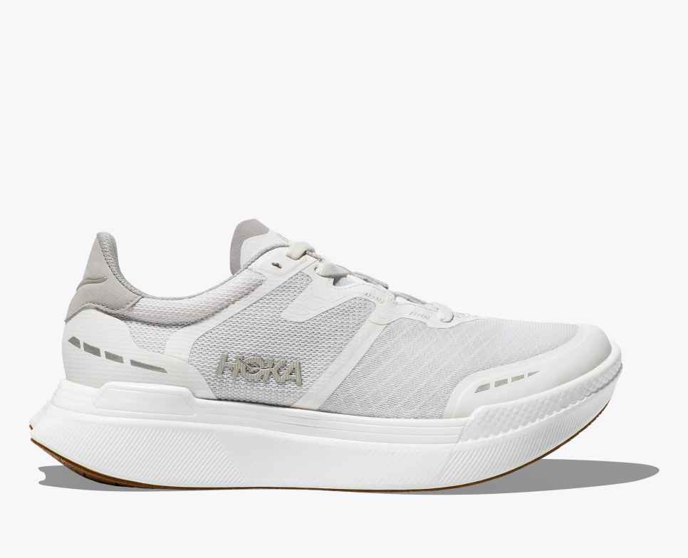 Transport X White/White