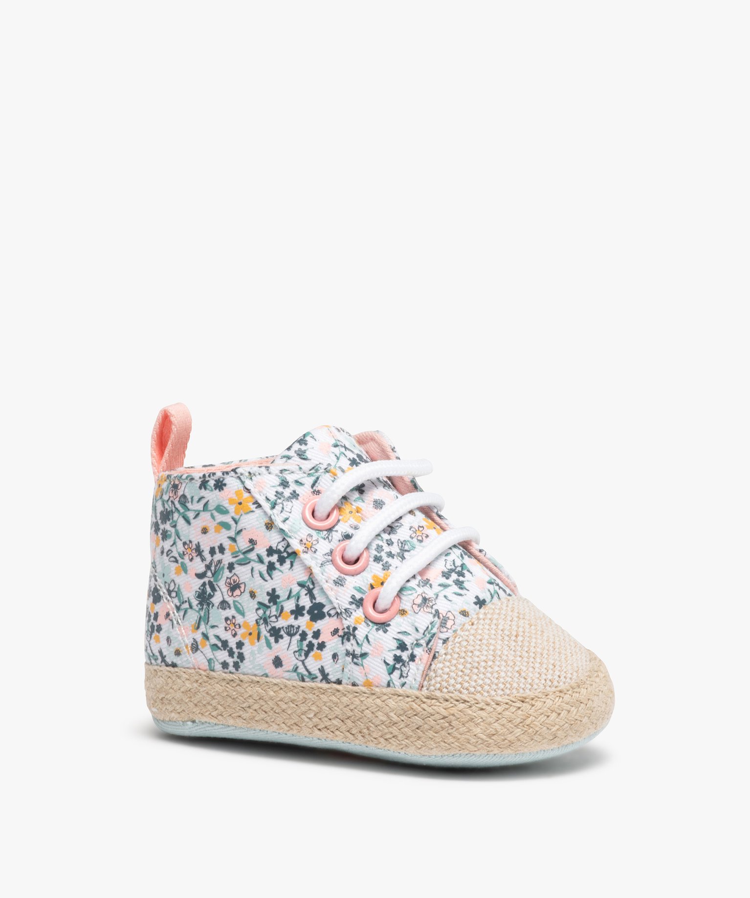 Chaussons de naissance bébé fille baskets en toile fleurie blanc | GEMO
