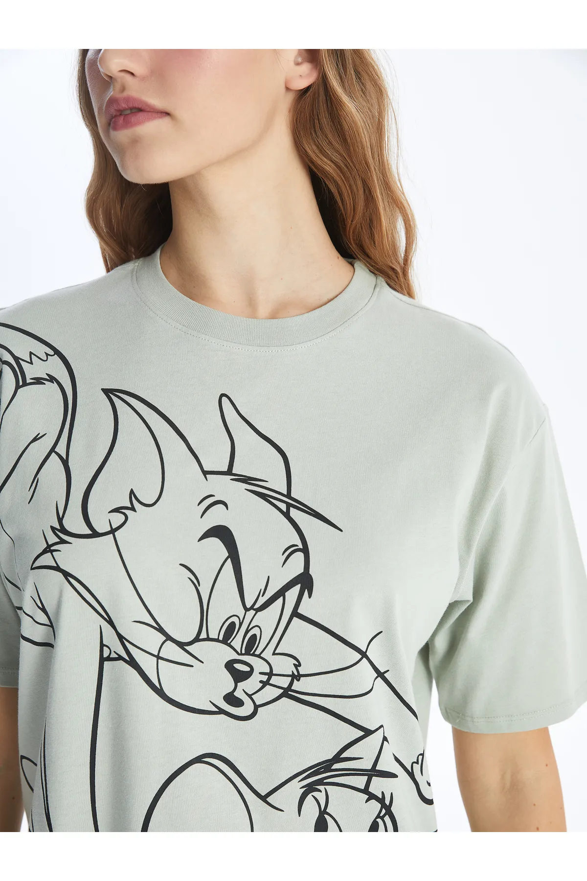 LC Waikiki  Bedrucktes, kurzärmliges, übergroßes Damen-T-Shirt mit Rundhalsausschnitt von Tom&Jerry