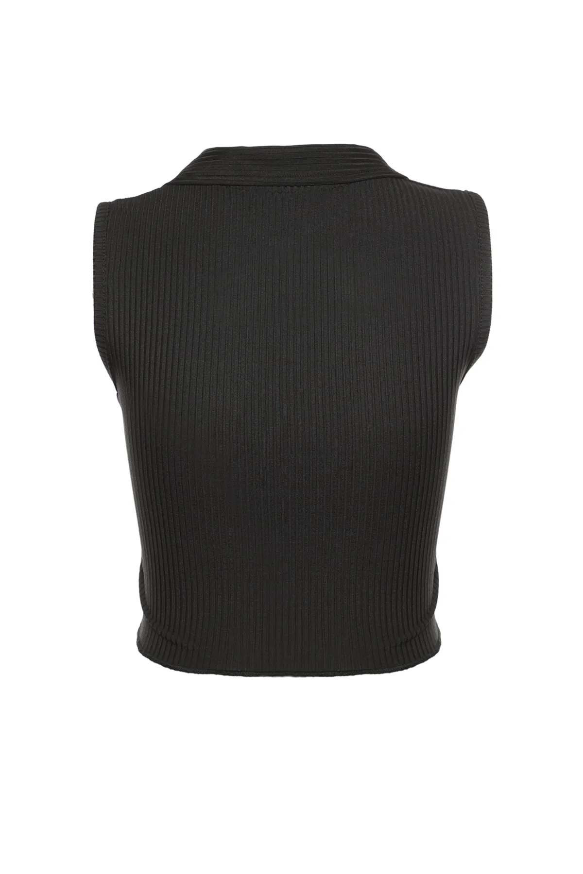 Trendyol Collection  Schwarze, taillierte, kurz geschnittene, dehnbare Strickbluse mit Polokragen TWOSS22BZ0335