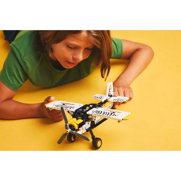 LEGO Technic 42198 Viidakkolentokone