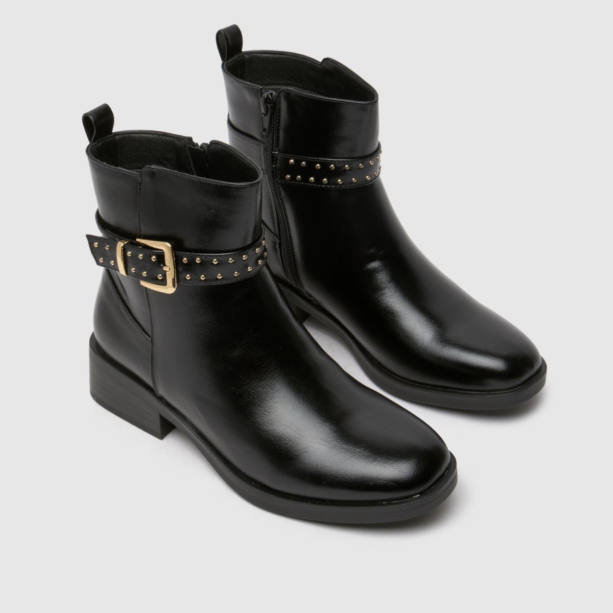 Schuh – Billie Hardwear – Svarta ankelboots med bred passform