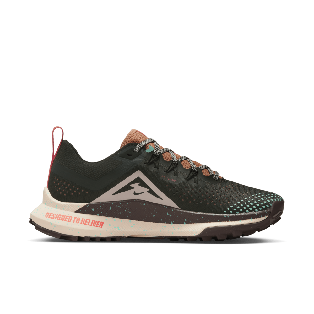 Nike React Pegasus Trail 4 DJ6159-300 / grün