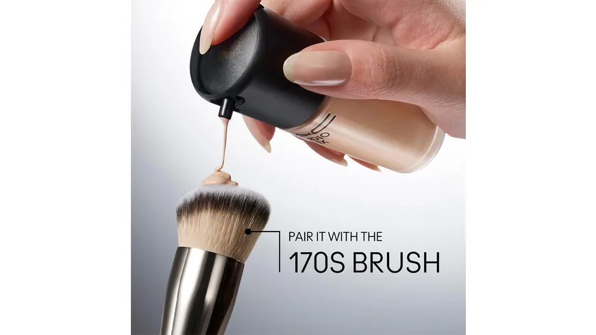 MAC Studio Fix Fluid 24hr Matte Foundation SPF15 30 ml NC20 - NC20