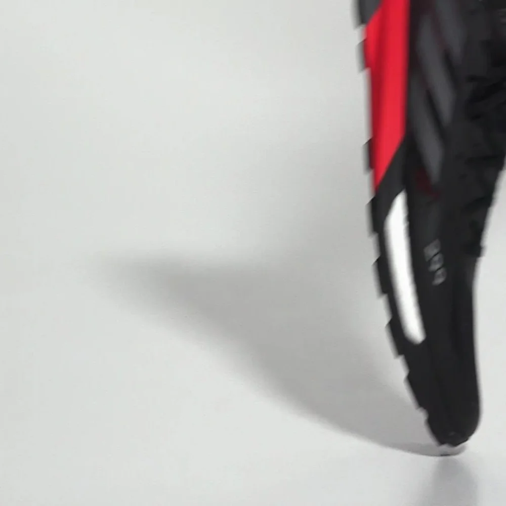 adidas Agravic Ultra HR1080 / schwarz