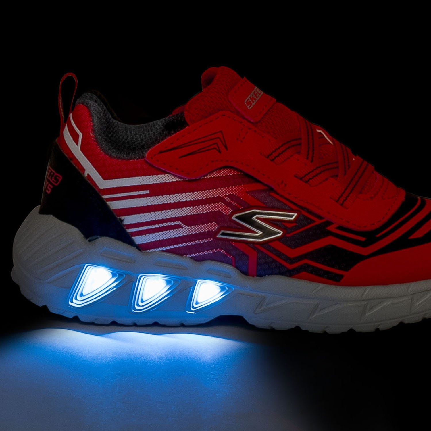 Basket lumineuse SKECHERS rouge