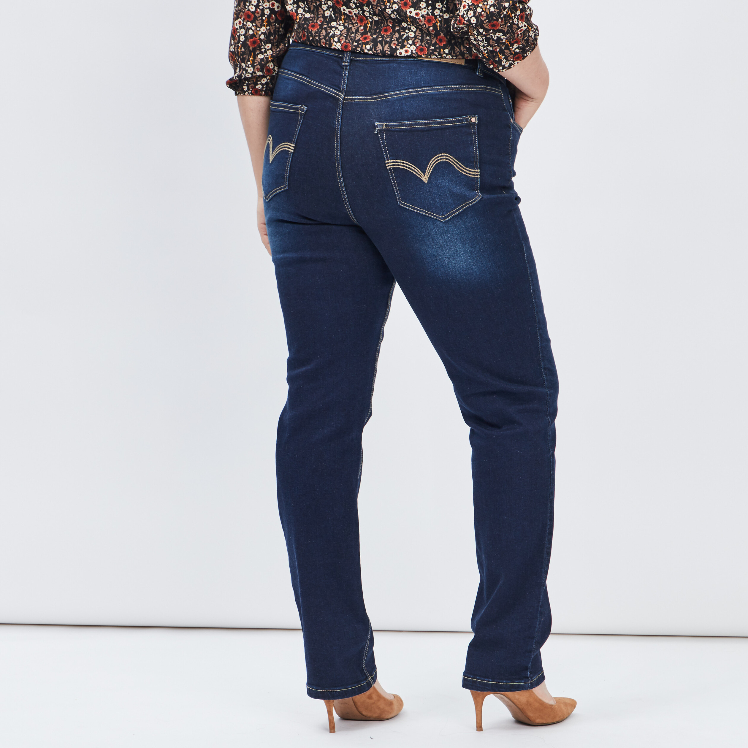 Jeans regular grande taille denim brut femme grande taille | La Halle