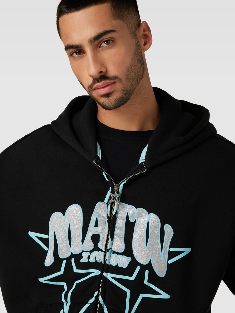 Sweatjacke mit Label-Print - MATW X REVIEW in schwarz