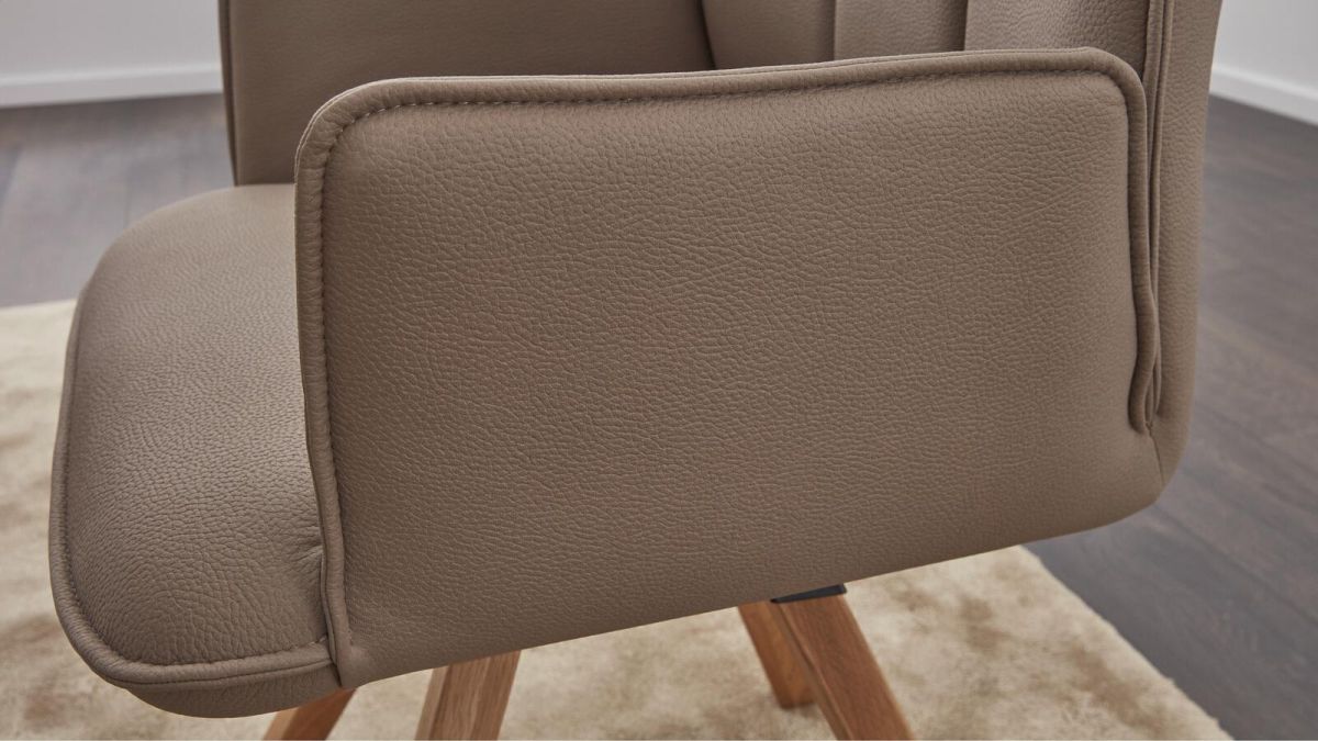 Interliving Armlehnenstuhl IL 5102 Eiche Sand