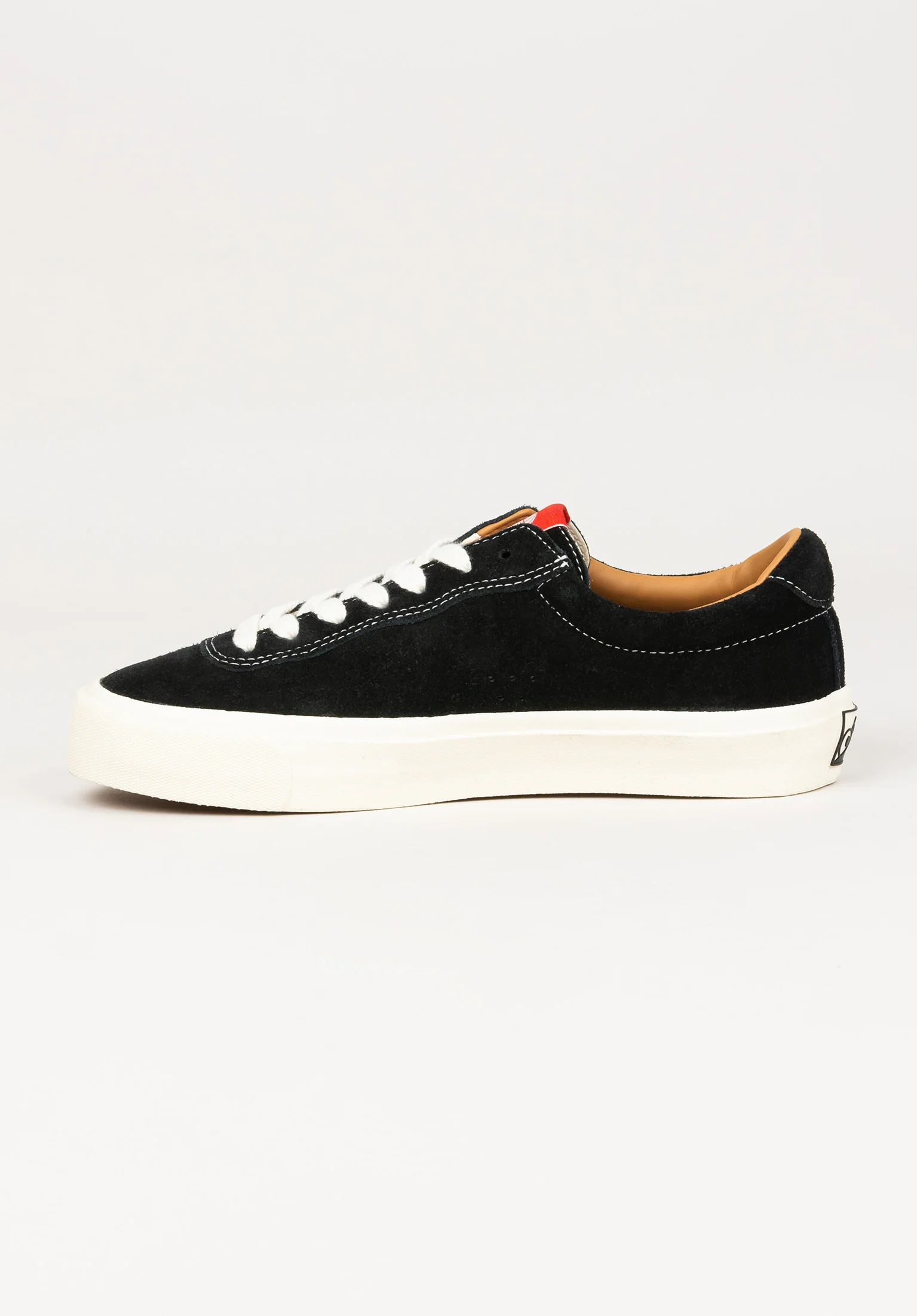 VM001 Suede Low