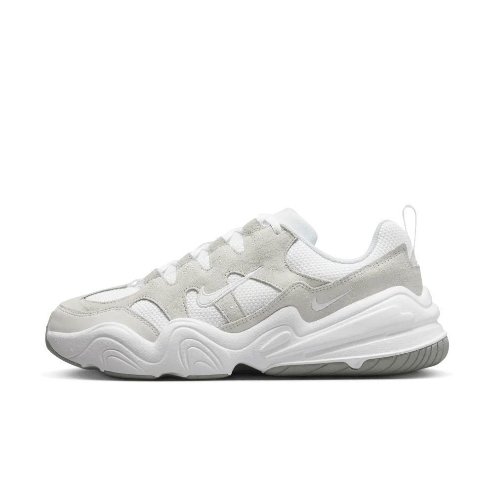 Nike Tech Hera FJ9532-100 / weiss