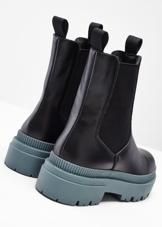 Chelsea Boot