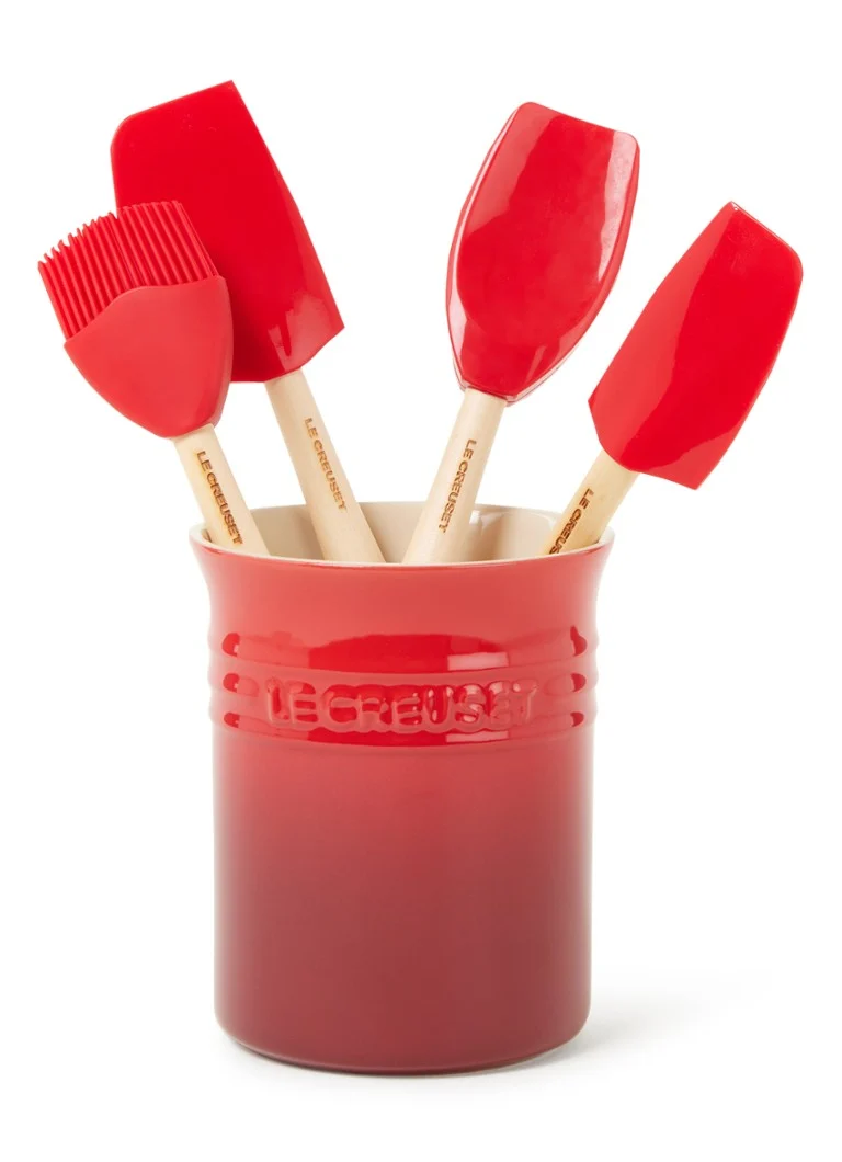 Casserole Le Creuset avec 4 spatules