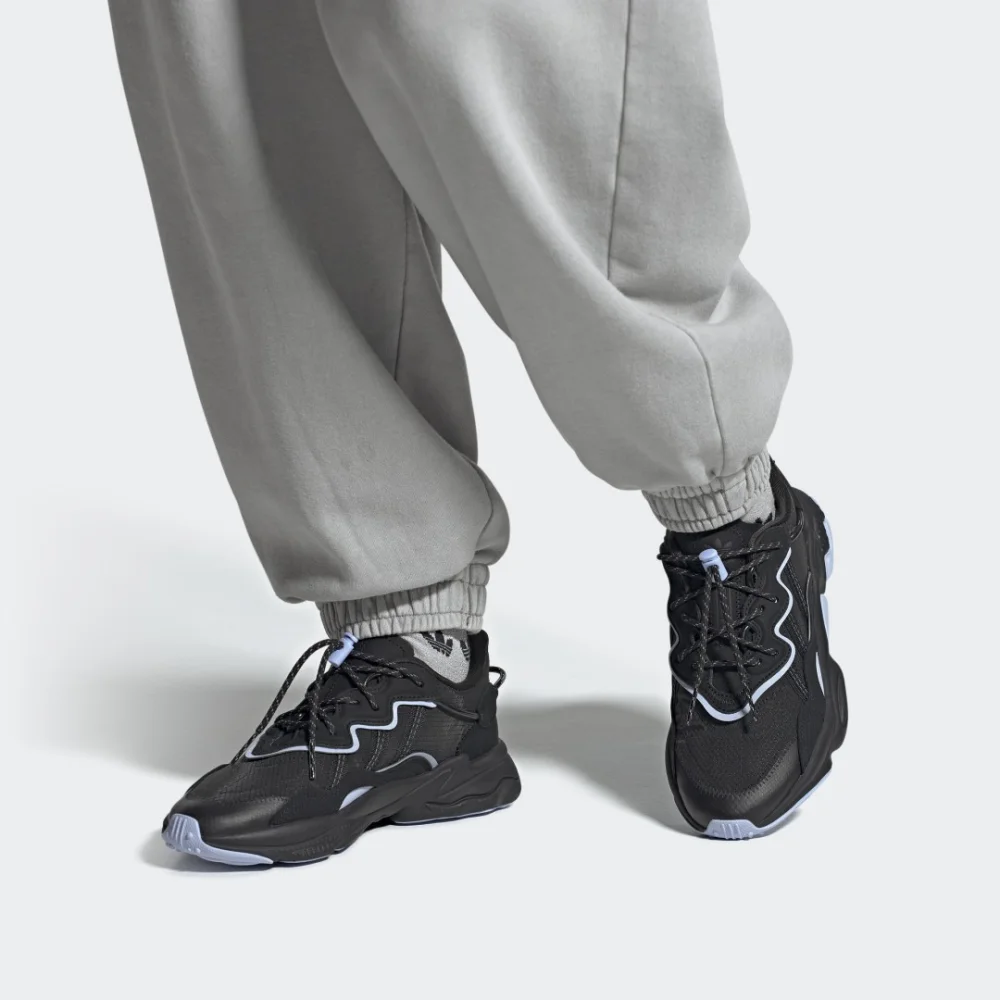 adidas Ozweego W HQ8545 / schwarz