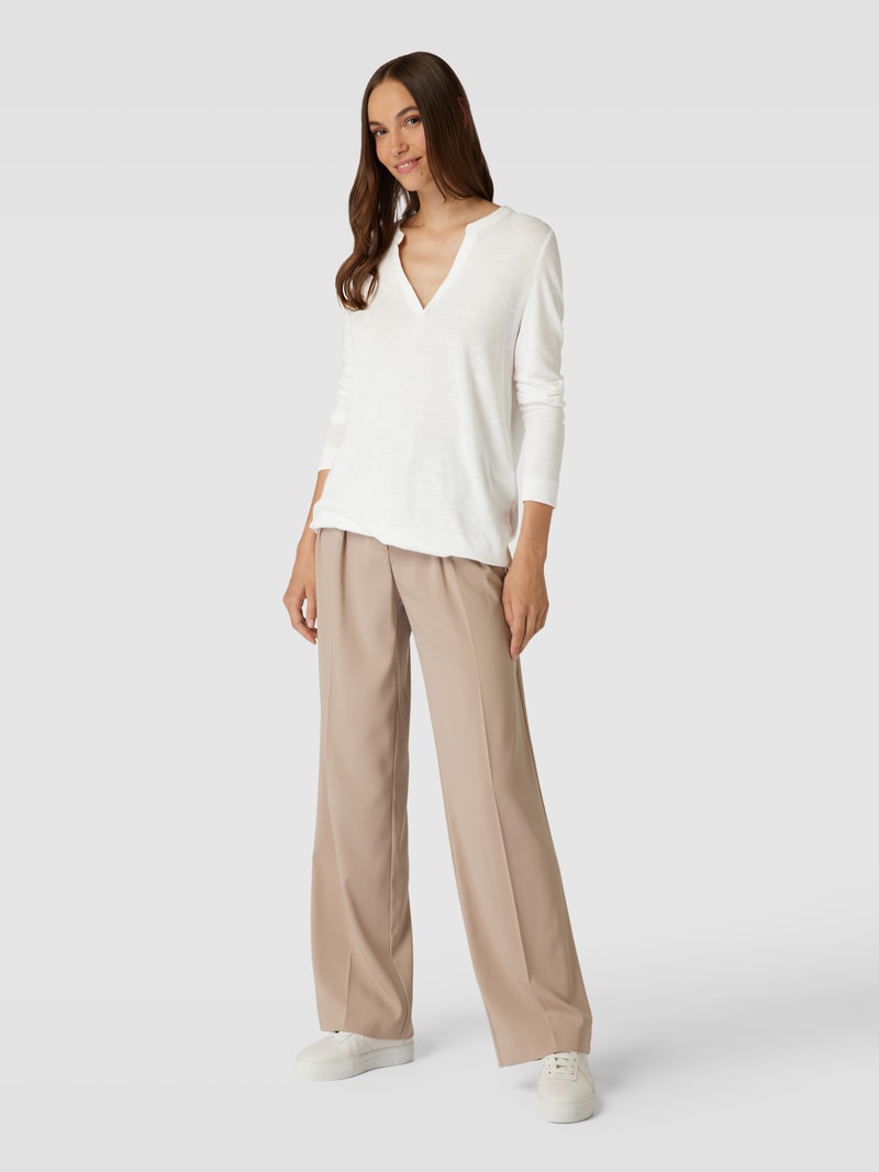 Blusenshirt mit V-Ausschnitt in offwhite