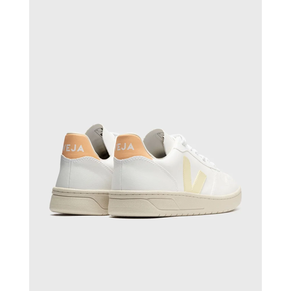 VEJA V 10 CWL VX0703103A / weiss