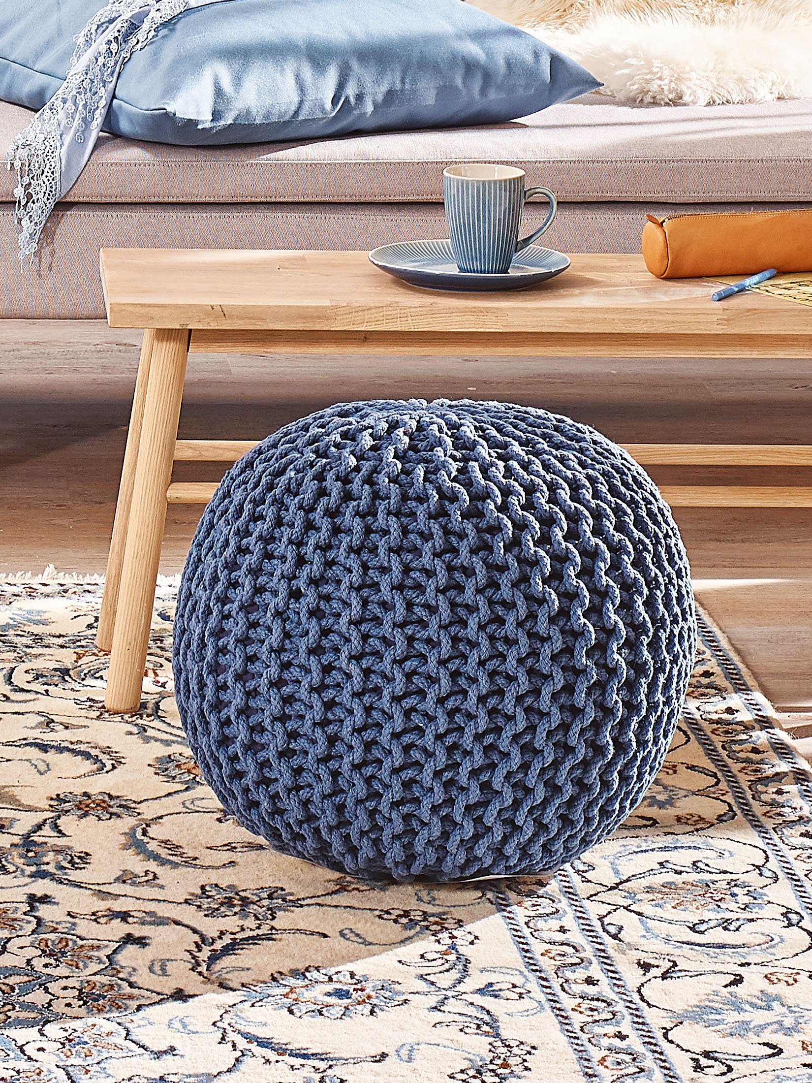 Kiruna Strick-Pouf, Navy