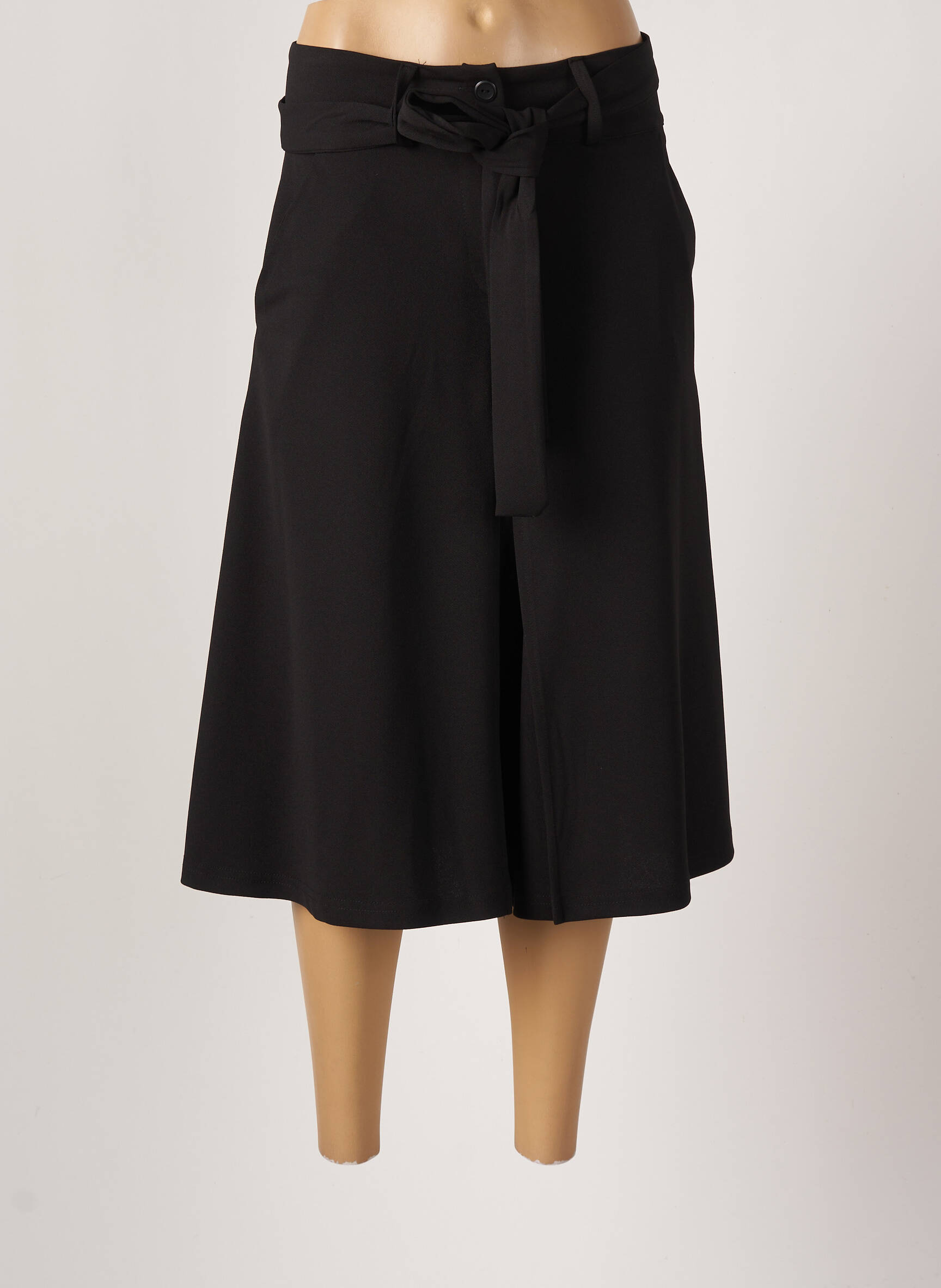 Quatre Vingt Jours Bermudas Femme couleur noir