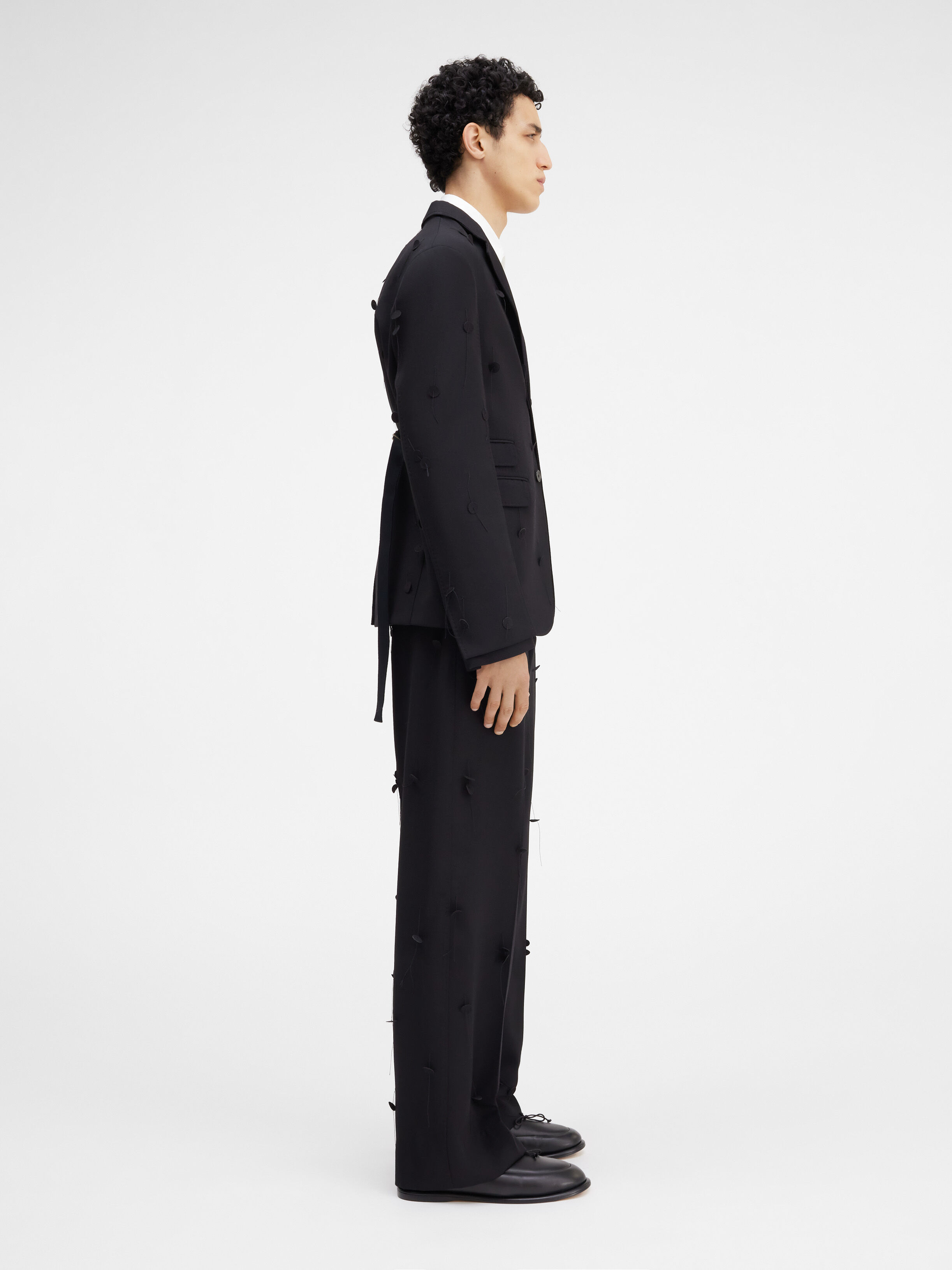 Le pantalon Piccinni brodé