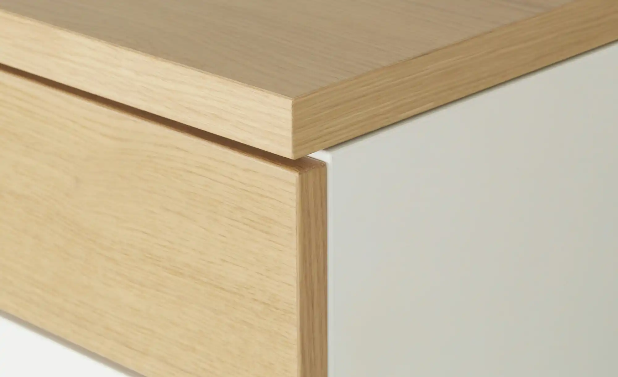 Hängeschuhschrank