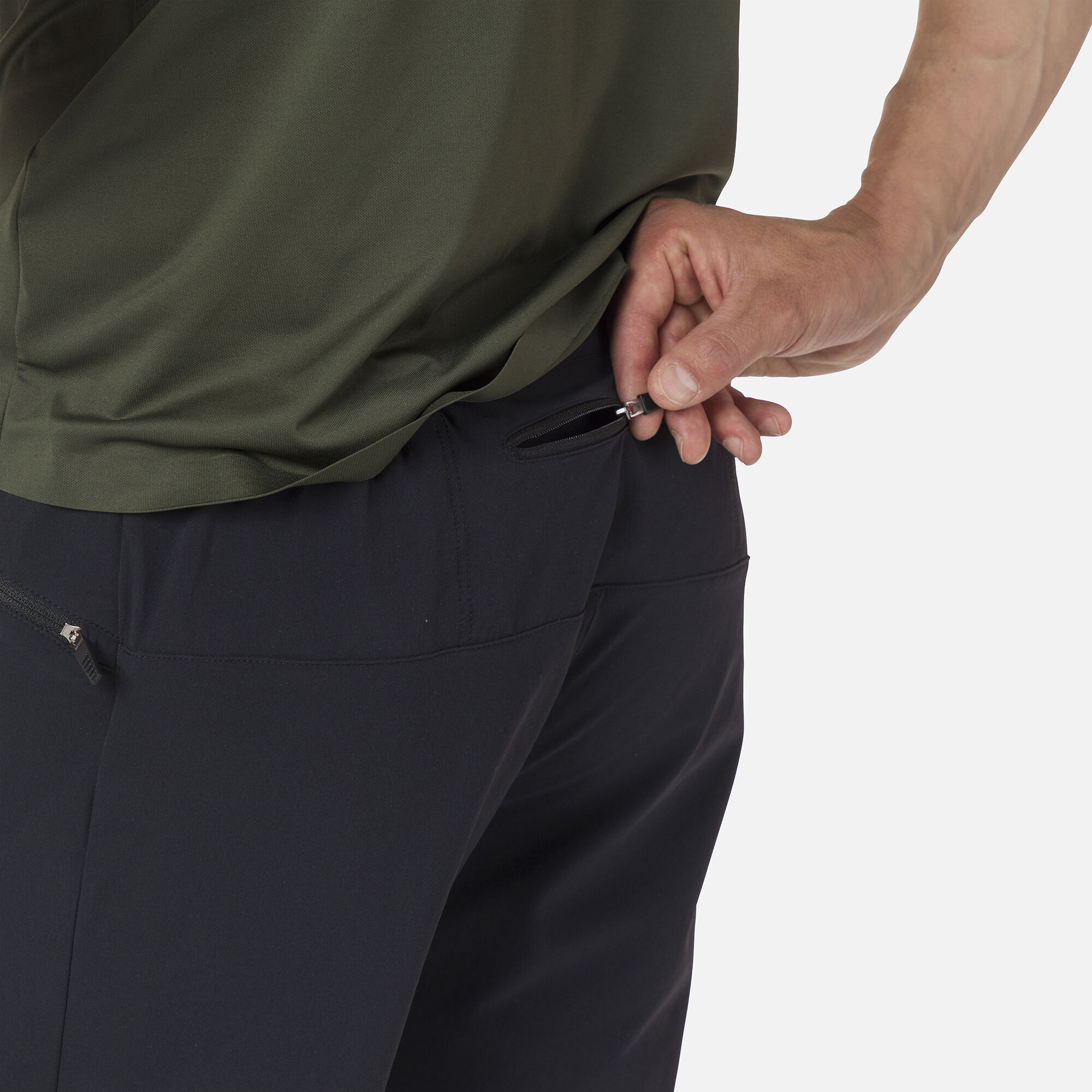Short léger et respirant pour homme
