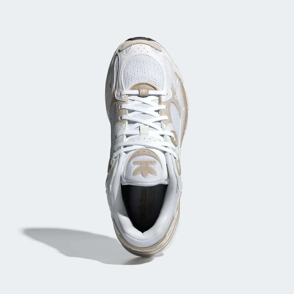 adidas Astir IG6094 / weiss